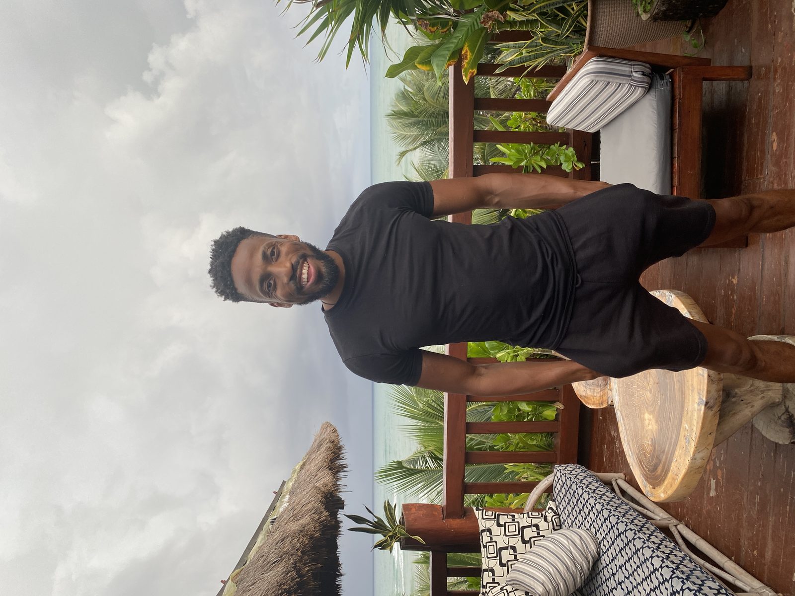 LiberatingU at tropical retreat - success coach and biofeedback specialist lifestyle